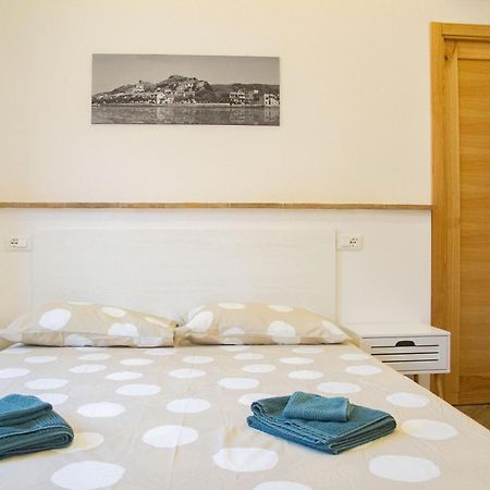 Finestra Sul Borgo Appartement Trevignano Romano Buitenkant foto
