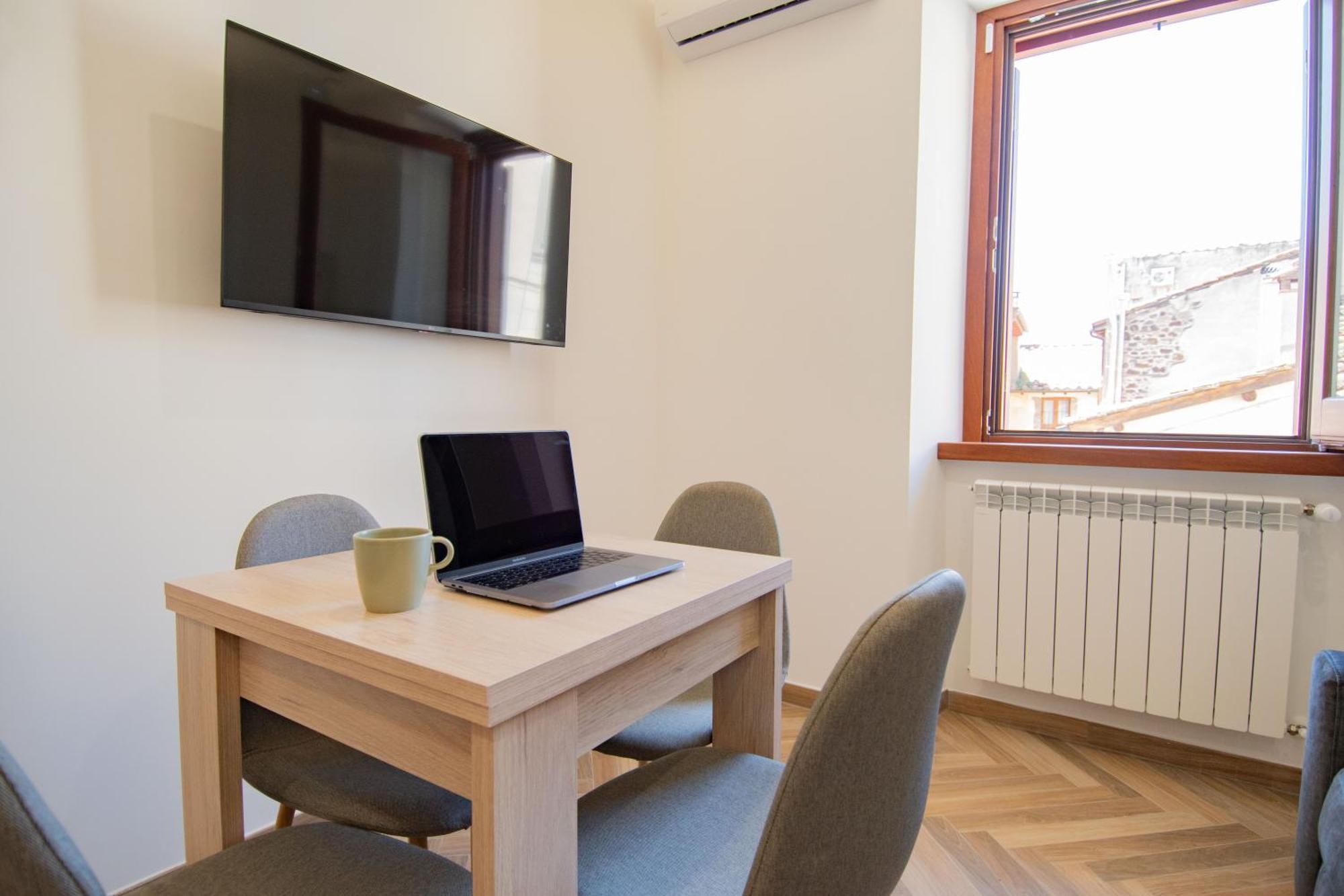 Finestra Sul Borgo Appartement Trevignano Romano Buitenkant foto